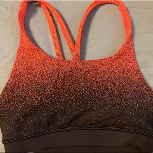 NWOT Lululemon Energy Sports Bra; Size 8